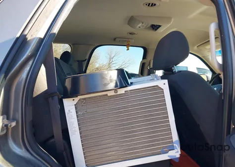 2008 Chevrolet Tahoe из США, поврежденный, VIN 1GNFC13CX8R142318